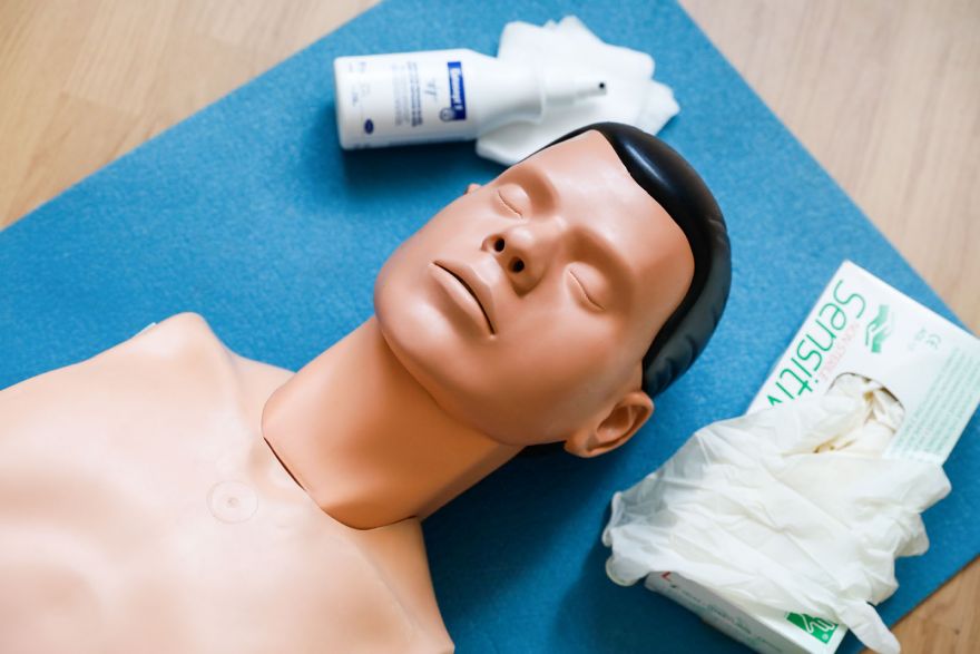 Resuscitační figurína